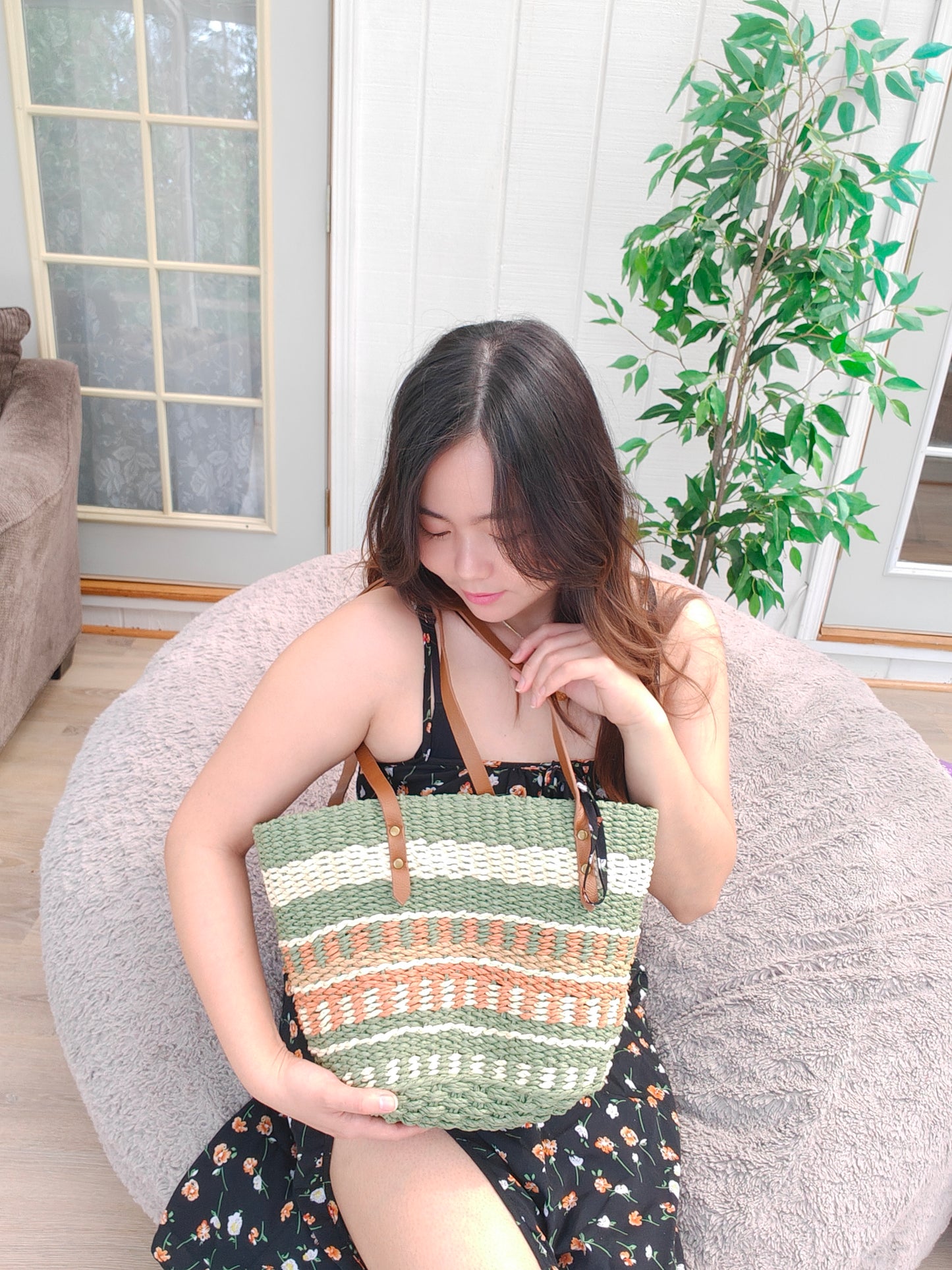 Handmade straws purse bag